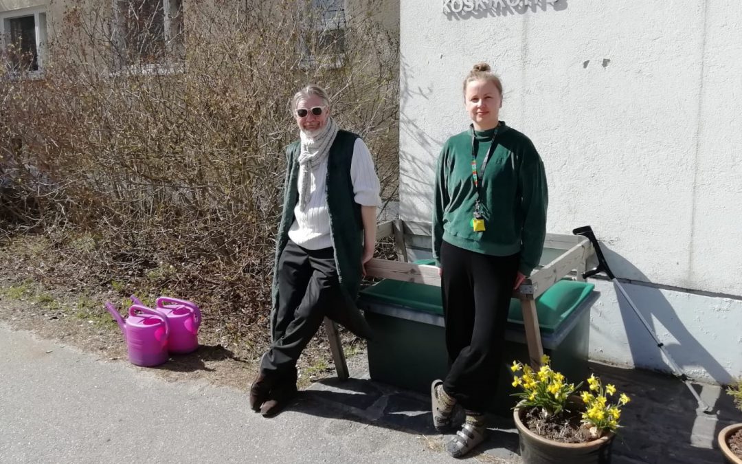 ”Parasta on työn vaihtelevuus ja asukkaiden kanssa käydyt keskustelut!”